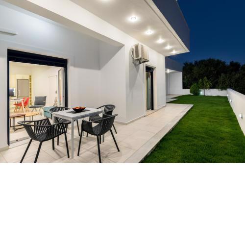 Metaxakis Home. 2