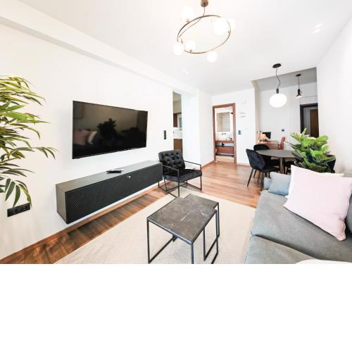 Metaxurgio Central Athens AKO25