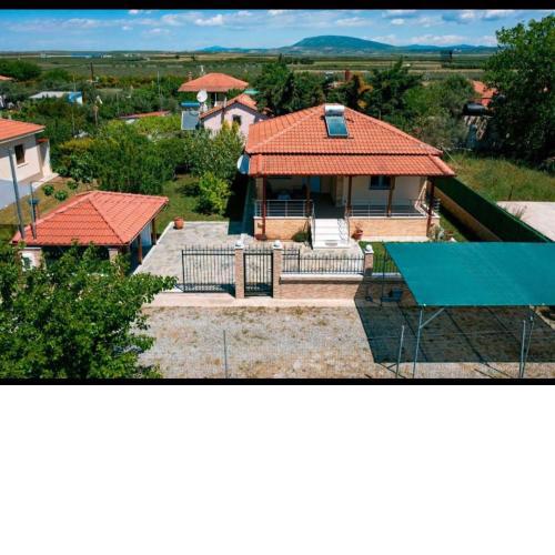 Metohi's Cottage