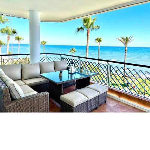 MI CAPRICHO 171 BEACHFRONT APARTMENT In The COSTA DEL SOL