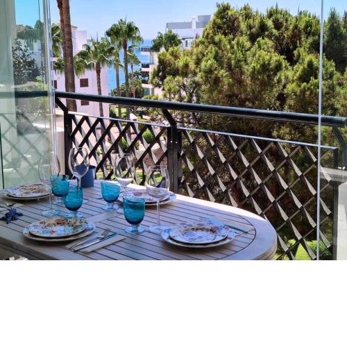 Mi Capricho seafront