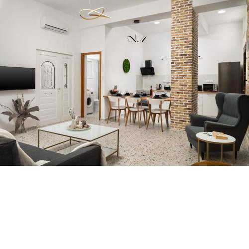 Michalis NCHouse 33