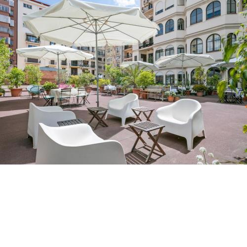 Mihlton Barcelona Boutique B&B