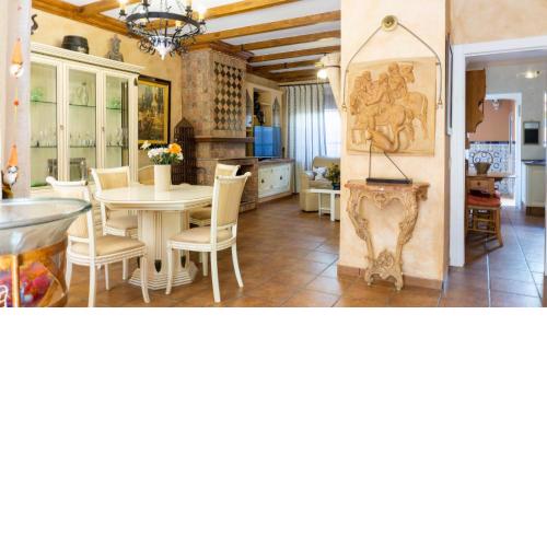 Mijas Beach House Parking