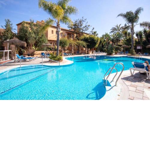 Mijas Costa - Riviera del Sol - Splendid 2 bedroom apartment with private garden