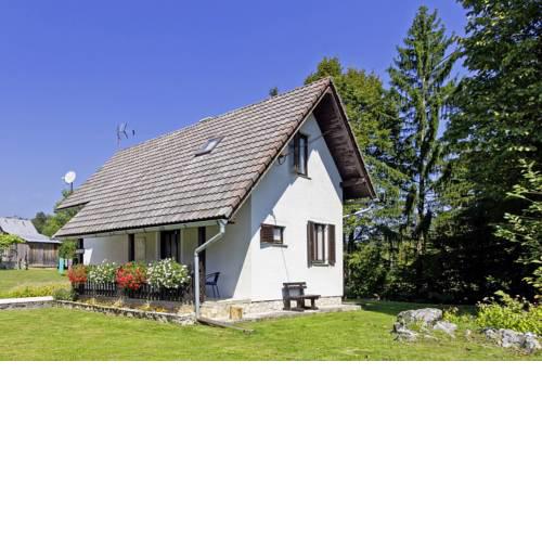 Milan in Rastovača (Haus für 5 Personen)