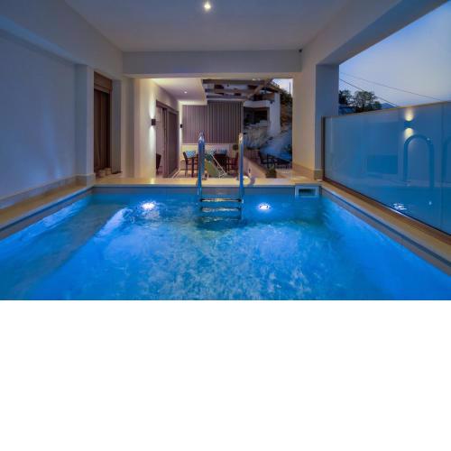 Milonas Home