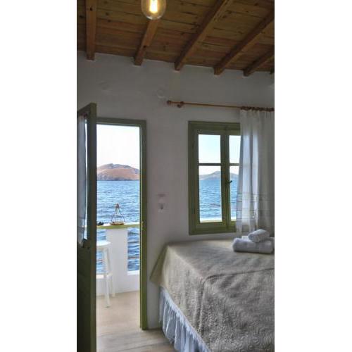 Milos By The Sea - Eco House