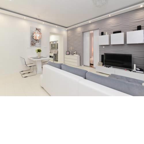 MINI-MAL APARTMAN