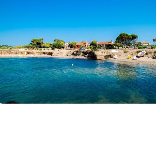 Minies Beach Villas