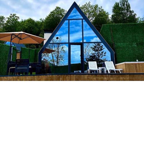 Mira Deluxe Bungalov