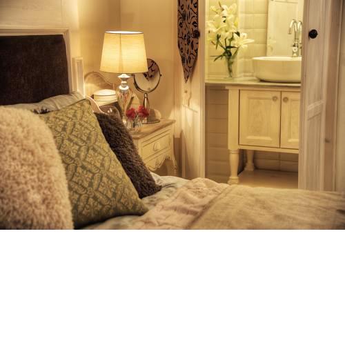 MIRA Luxury Apartments