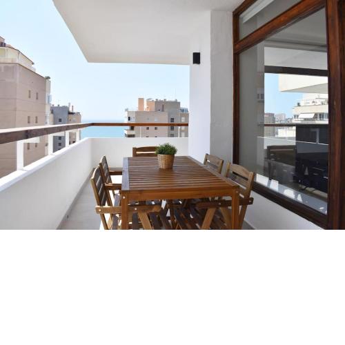 Mirador Torres de Playamar, con vistas al mar