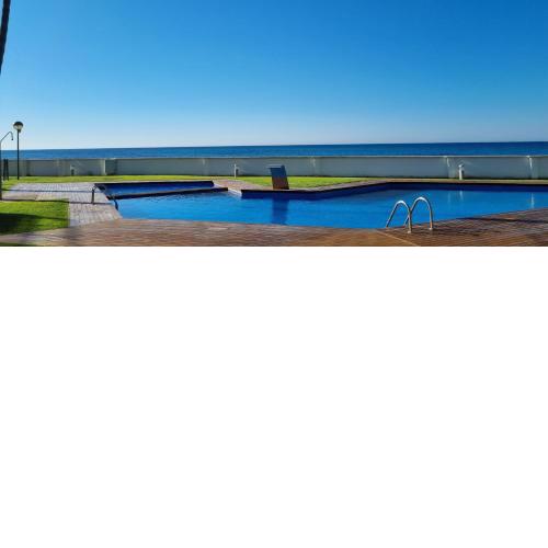 Miramar Serveis - Planta Baja Mont-Roig A/C, Terraza y Piscina