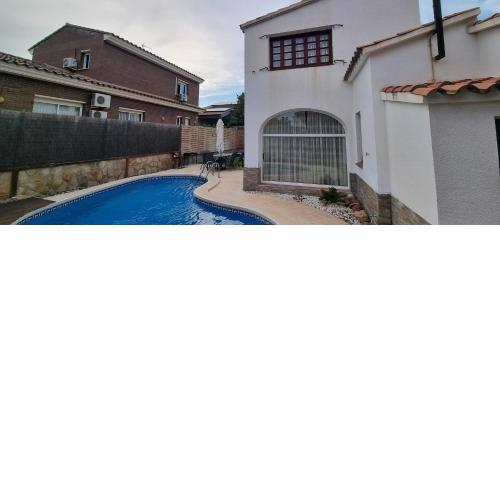 Miramar Serveis - Villa Pilarica con Piscina Privada y Jardín