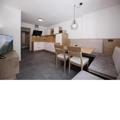 miramor apt kollina