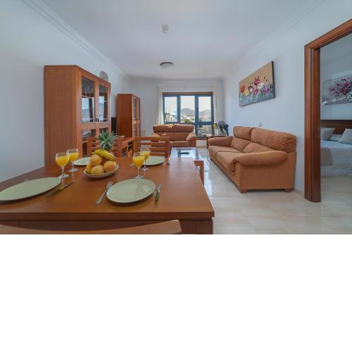 Mireya Apartment