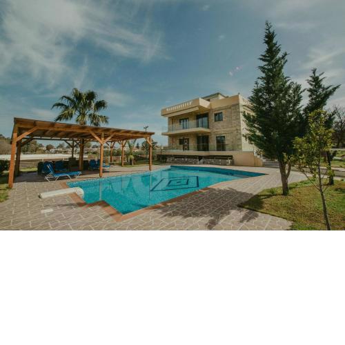 Mirsini Villa