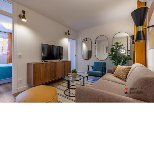 MIT House Puerta de America VI en Madrid