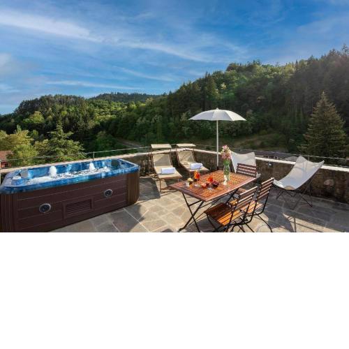 Mittelalterlicher Turm in Pratovecchio mit Panoramaterrasse- ideal für einen romantischen Urlaub