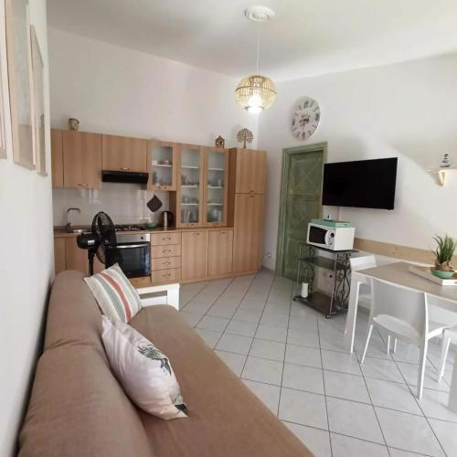 Mius home