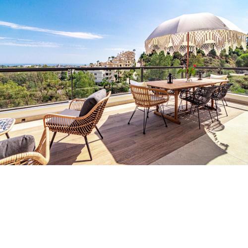 ML4- Marbella Lake by Roomservices