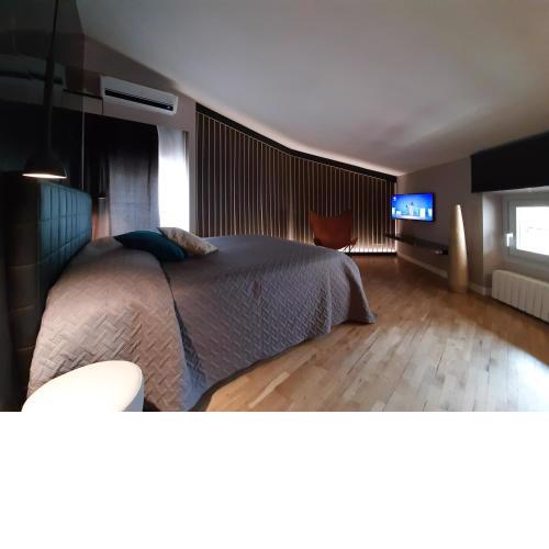 MoAA - Modern Art Apartment