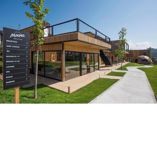 Moana Eco Surf House