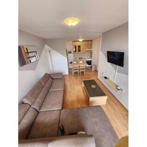 Modern 1 Bed Apt, Nesebar Fort