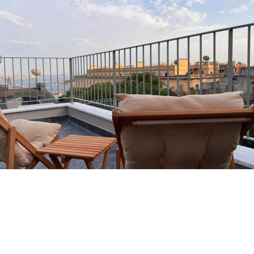 Modern 1 Bedroom with Rooftop Garden