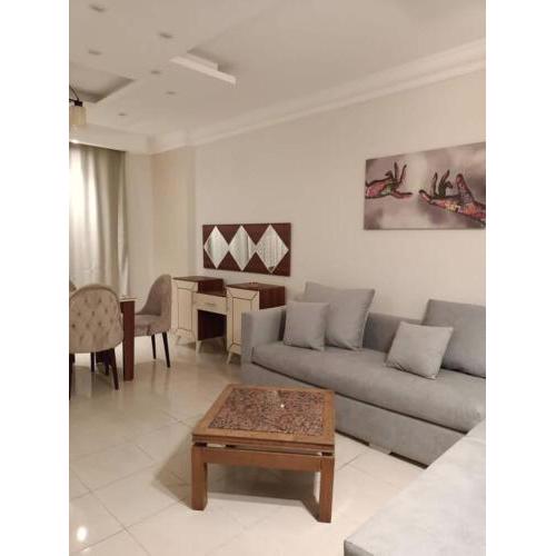Modern 3-BR Hotel Apt In Madinaty