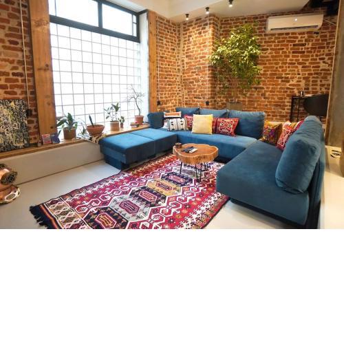 Modern and Spacious 3-Bedroom Entire House