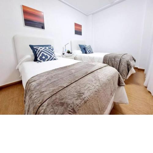 Modern Apartment at 150m from Playa del Cura at Torrevieja