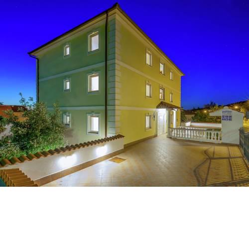 Modern Apartment Crikvenica Kvarner in Croatia with Citycentre nearby