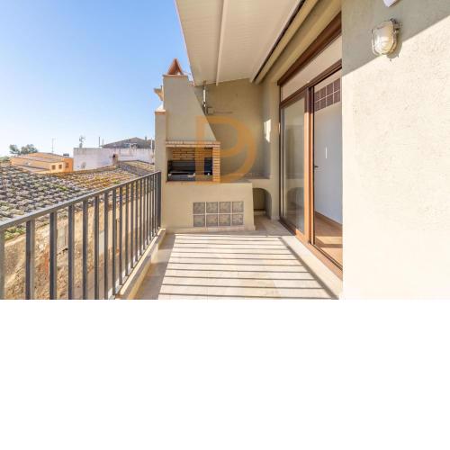 Modern Apartment for Six People in Alt Empordà