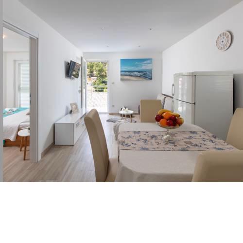 Modern Apartment in Povlja with Balcony