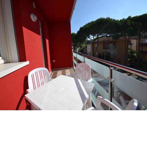 Modern apartment with balcony in Rosolina Mare by Beahost Rentals