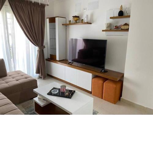 Modern apartment with private garden Madinaty