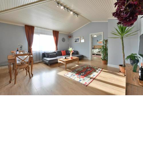 Modern Apt w/ Spect. Private Terrace@Taksim&A/C