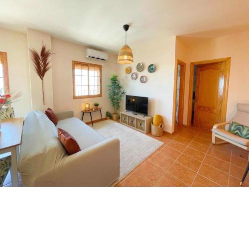 Modern, bright and comfortable apartment with shared roof terrace