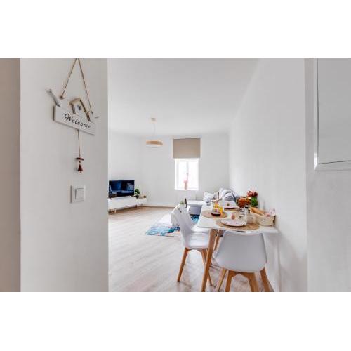 Modern, bright and spacious apartment