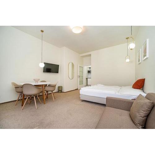 Modern, bright studio in a great location