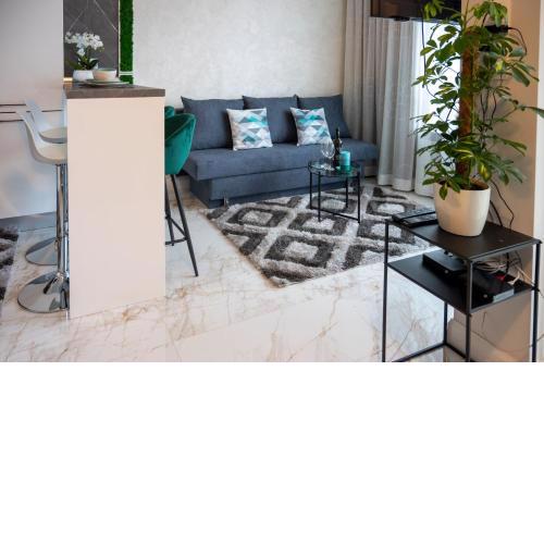 Modern Central Studio