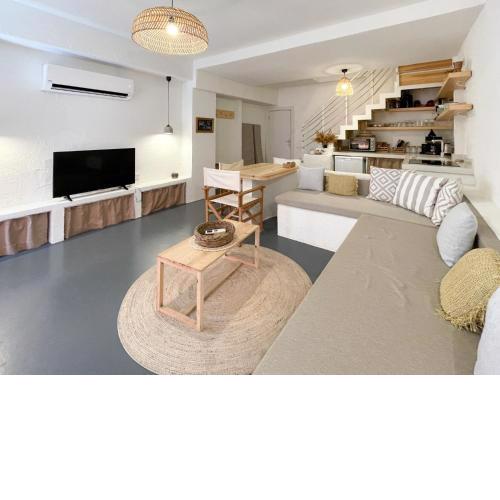 Modern Chic Cozy Duplex Home in Marmaris