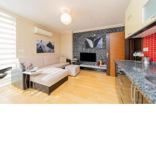 Modern Designed Furnished Flat in Antalya