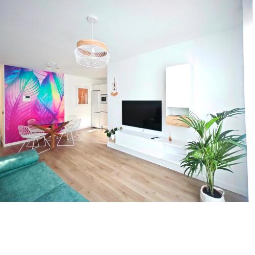 Modern Flat - 3 min walk to Canteras Beach - Patio