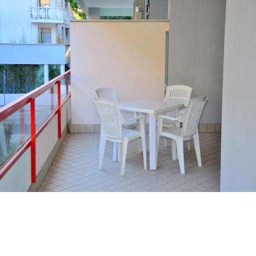 Modern flat for 6 people 300 meters from the beach - By Beahost Rentals