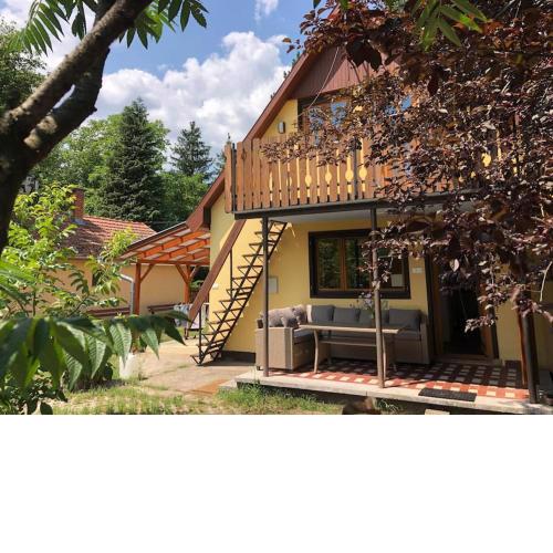 Modern holiday home in holiday park with lake