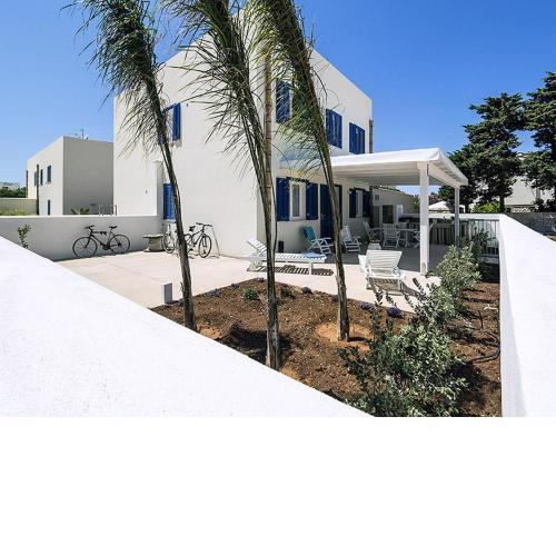 Modern Holiday Home in San Vito Lo Capo with Roof Terrace