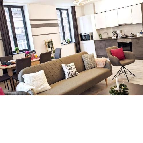 MODERN LUXE CONDO IN HEART of DOWNTOWN BUDAPEST